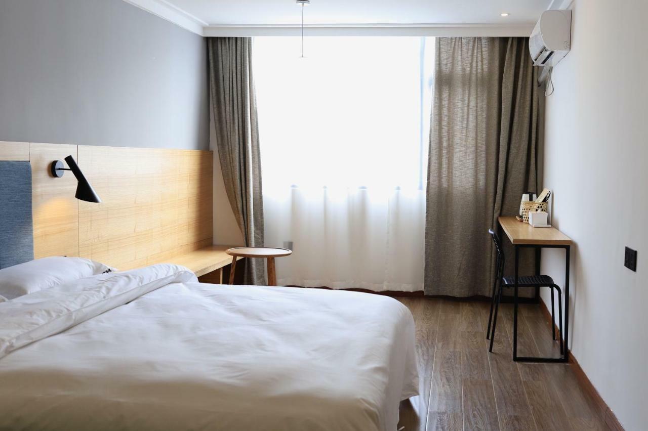 Travel Light Inn Guilin Extérieur photo